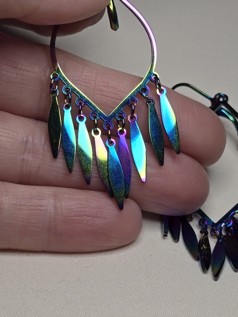 🌟3 for $18!🌟Iridescent Multi-Color Teardrop Dangle Earrings - Picture 4 of 4